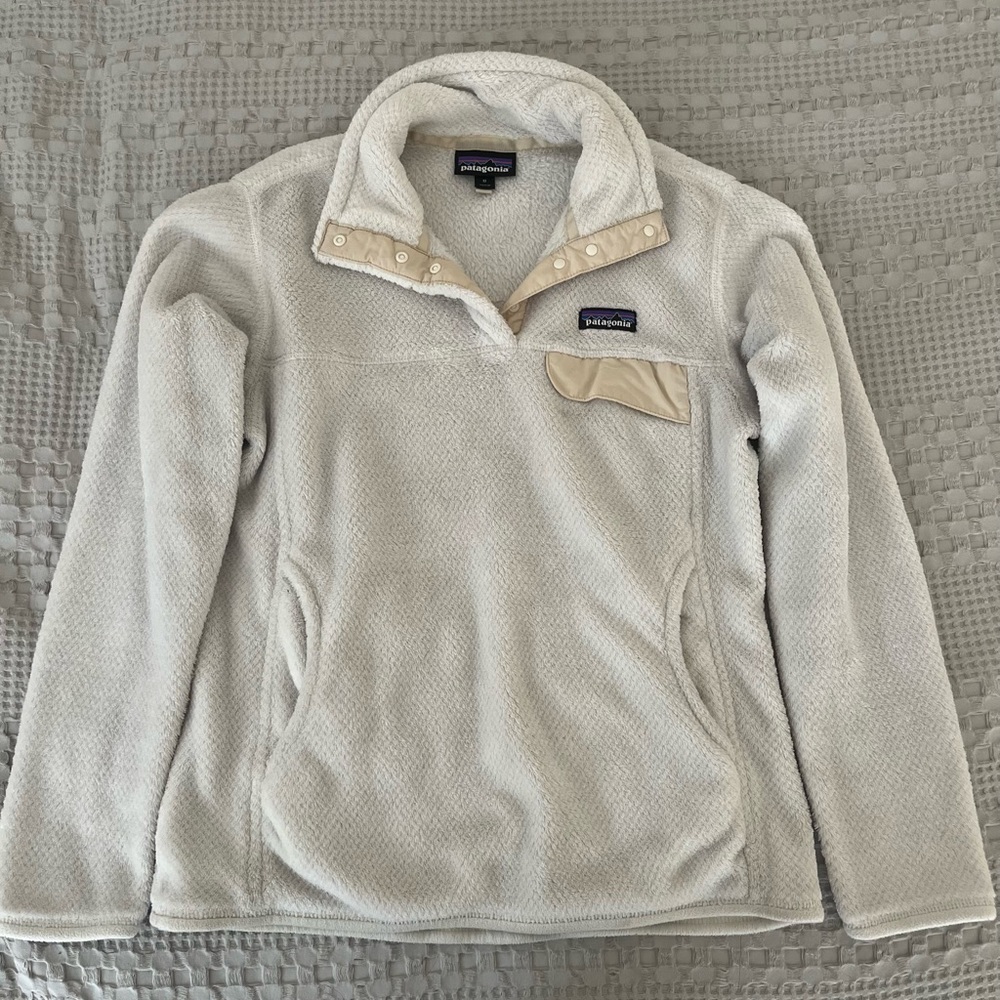 Patagonia Women’s MEDIUM Re-Tool Snap-T® Fleece Pullover in White